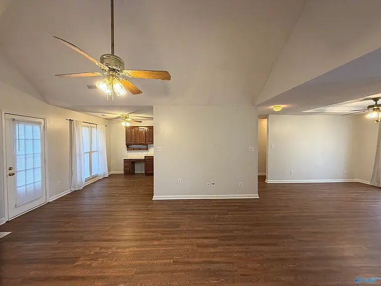 3029 Battlement Rd SW — Photo 6