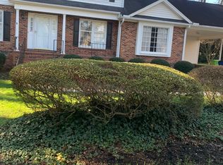 1305 Lennox Pl, Raleigh, NC 27612