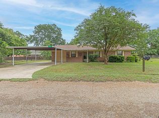 9747 County Road 1111, Athens, TX 75751