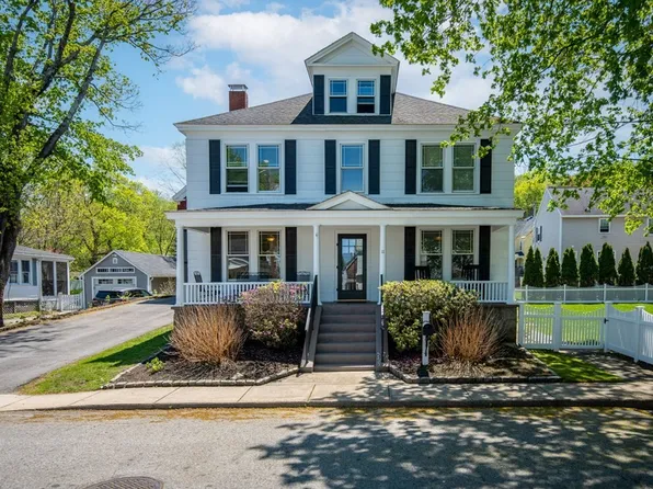 11 Collins St, Amesbury, MA 01913