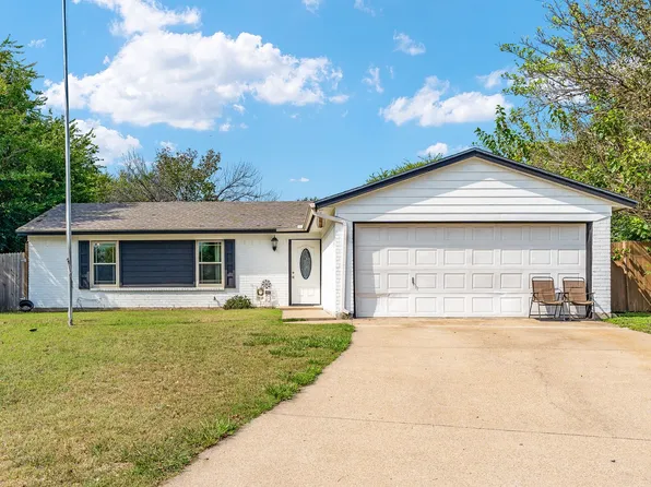 6508 Bristol Point, Watauga, TX 76148