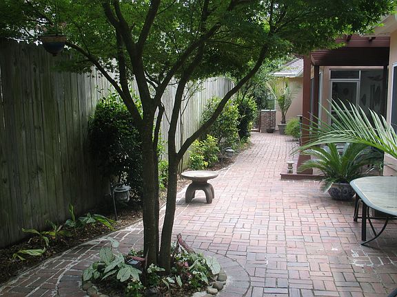 rear courtyard