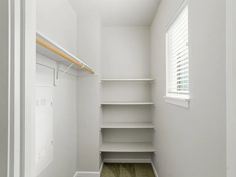 Howard Commons — Photo 21