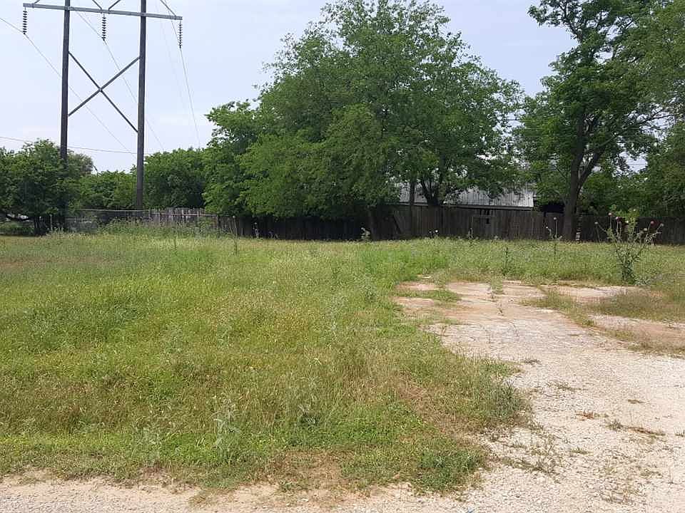 2nd image of Southwood Dr