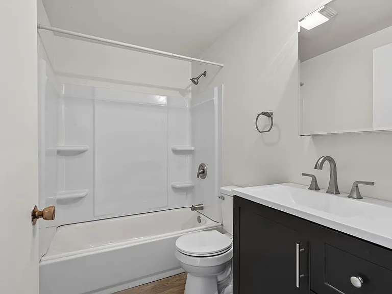 339 Water St #339 — Photo 9