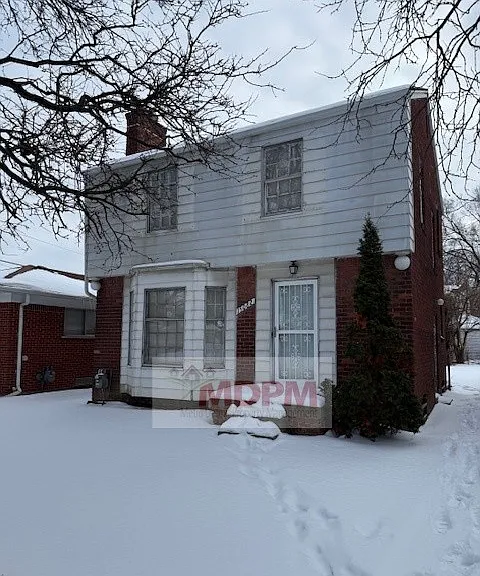15082 Rochelle St — Photo 1