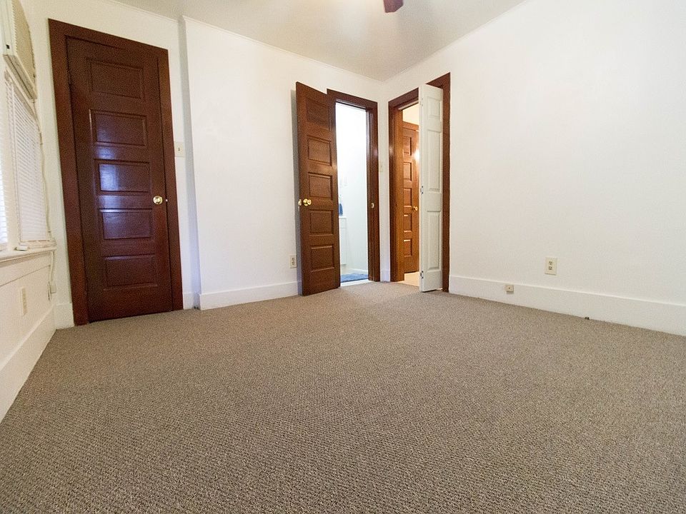 2nd image of 1405 Welch St