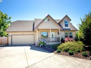 196 S 72nd St, Springfield, OR 97478