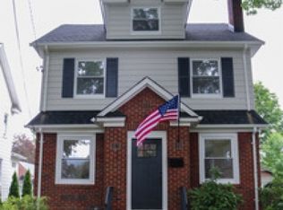 460 E Clay Ave, Roselle Park, NJ 07204