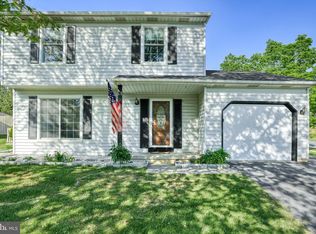 2036 Deer Path Rd, Harrisburg, PA 17110