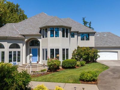 3365 Viewpoint Dr, Medford, OR, 97504
