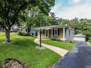 129 Saint George Pl, Saint Louis, MO