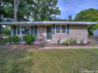 1252 Anna Rd, Muskegon, MI 49445