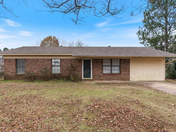 9 Roberts St, Greenbrier, AR 72058