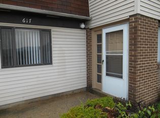 617 Saint Marys Dr, Steelton, PA 17113