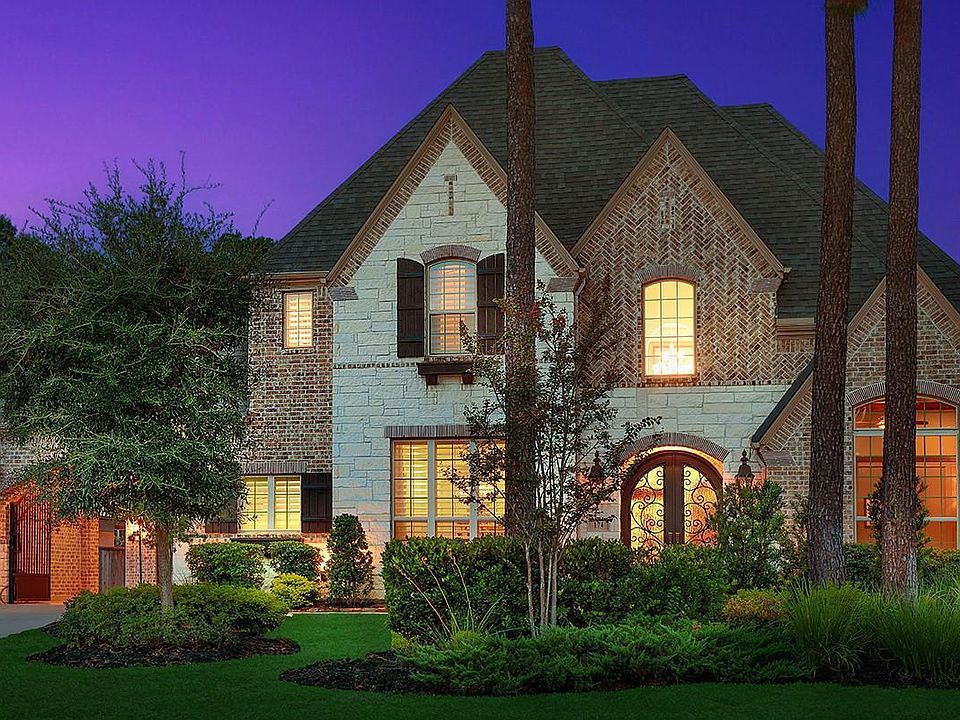 1st image of 174 Caledonia Cir