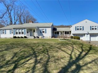 866 Thompson St, East Haven, CT 06513