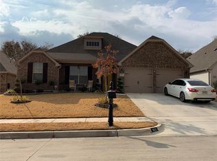 517 Inwood Street, Benbrook, TX 76126