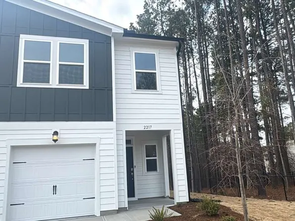 2217 Titanium Rock Rd, Durham, NC 27704