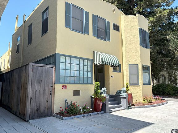 2nd image of 628 Waverley St APT A