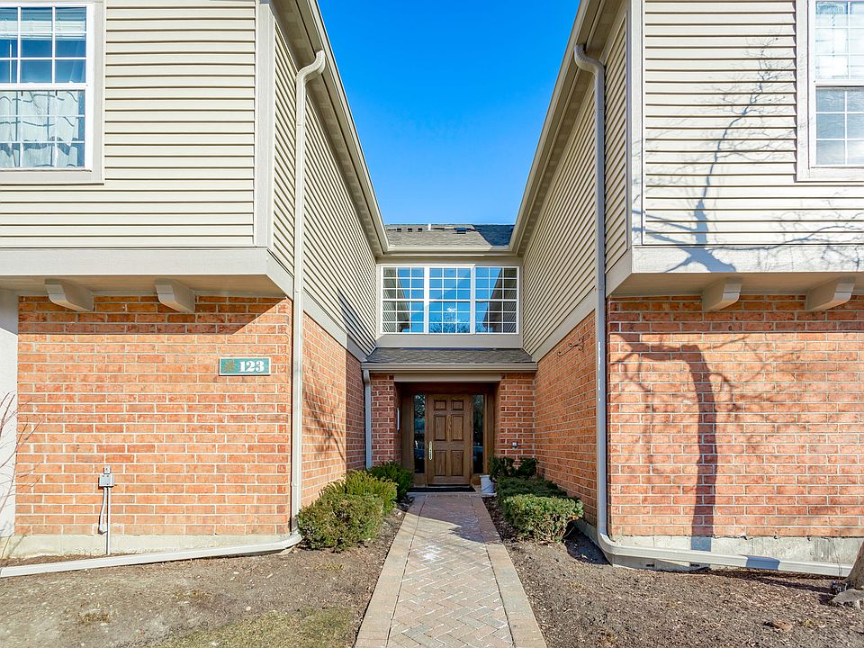 1st image of 123 Crest Wood Ct APT 6