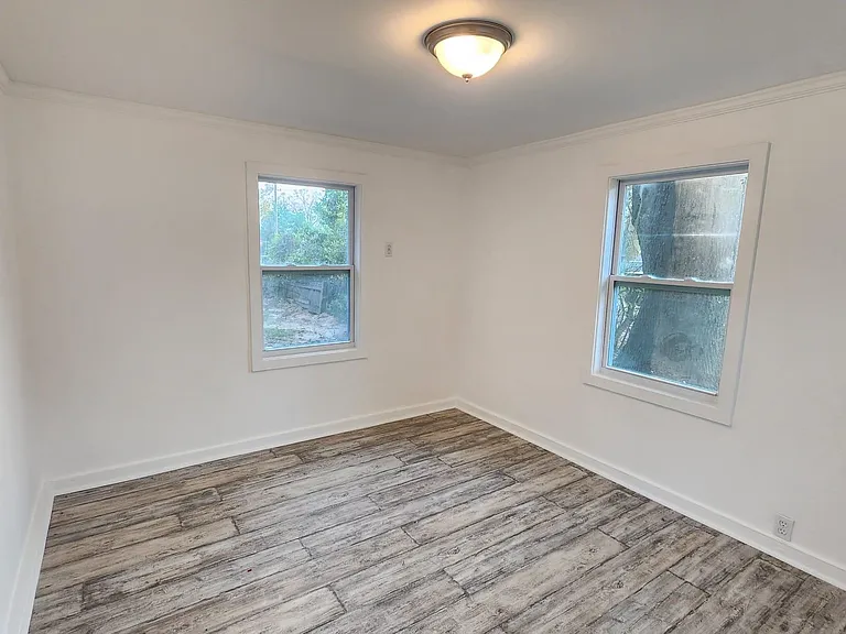 618 N 77th Ave #610 — Photo 9