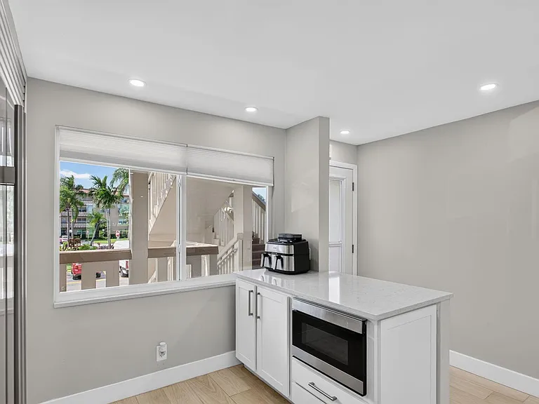 3205 Portofino Point #C2 — Photo 7