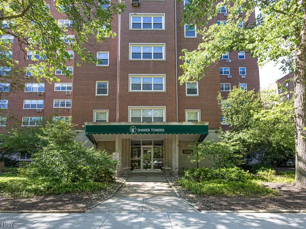 13800 Shaker Blvd APT 208, Cleveland, OH 44120