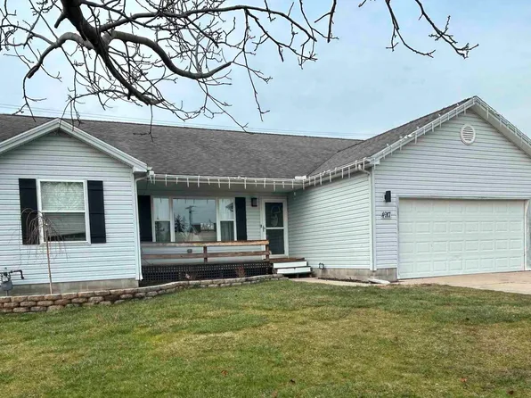 4917 Sycamore Rd, Newport, MI 48166