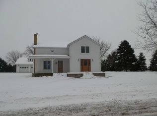 12705 State Line Rd, Hebron, IL 60034