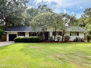 104 Sunset Dr, Clinton, MS 39056