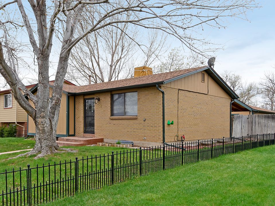 1st image of 1421 S King Ct