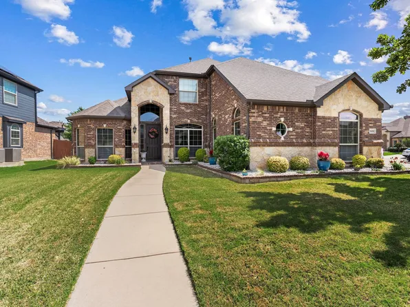 9600 Makiposa Ln, Fort Worth, TX 76177