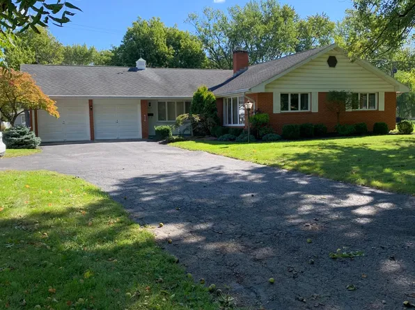 1515 Brookside Dr, Findlay, OH 45840