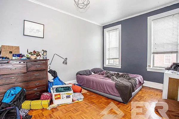 Rented by EXR | media 21