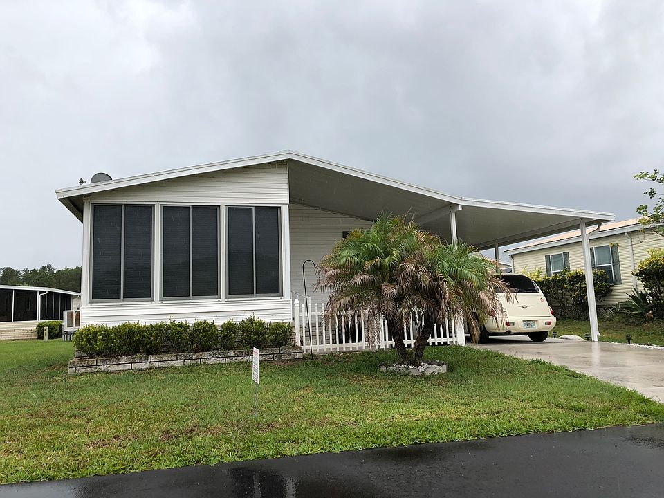 1st image of 558 Squire Ln