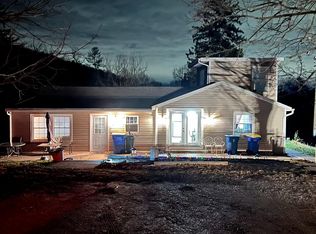 1555 Erney Rd, Dover, PA 17315