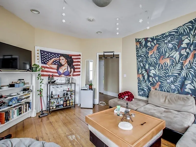 47 Hillside St #2L — Photo 11