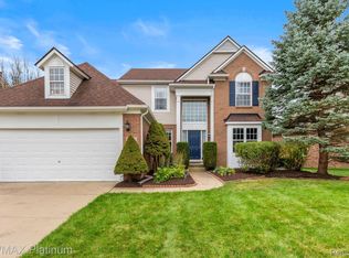 9562 Endicott Ln, Ypsilanti, MI