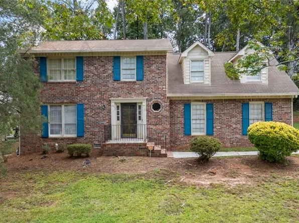 3698 Trenton Dr, Snellville, GA 30039