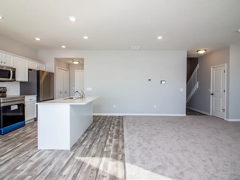 1003 W Hamilton Rd N — Photo 16