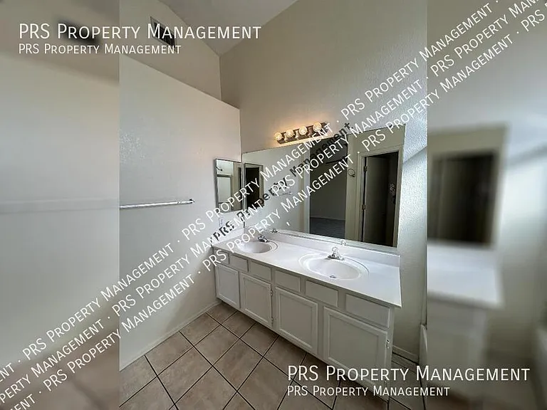51 N Del Pueblo Pl — Photo 43