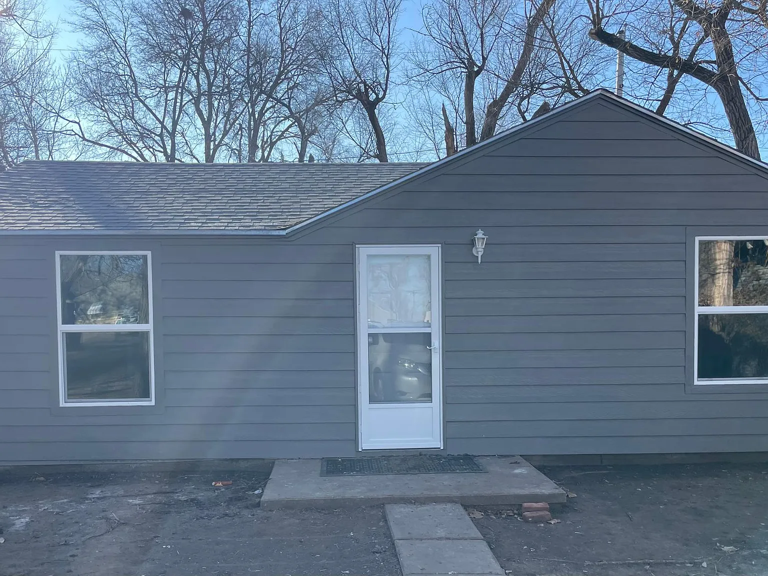 2 bed, 750 sqft, $1,250 — Photo 2