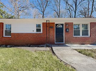 3910 Barlowe Rd, Charlotte, NC 28208