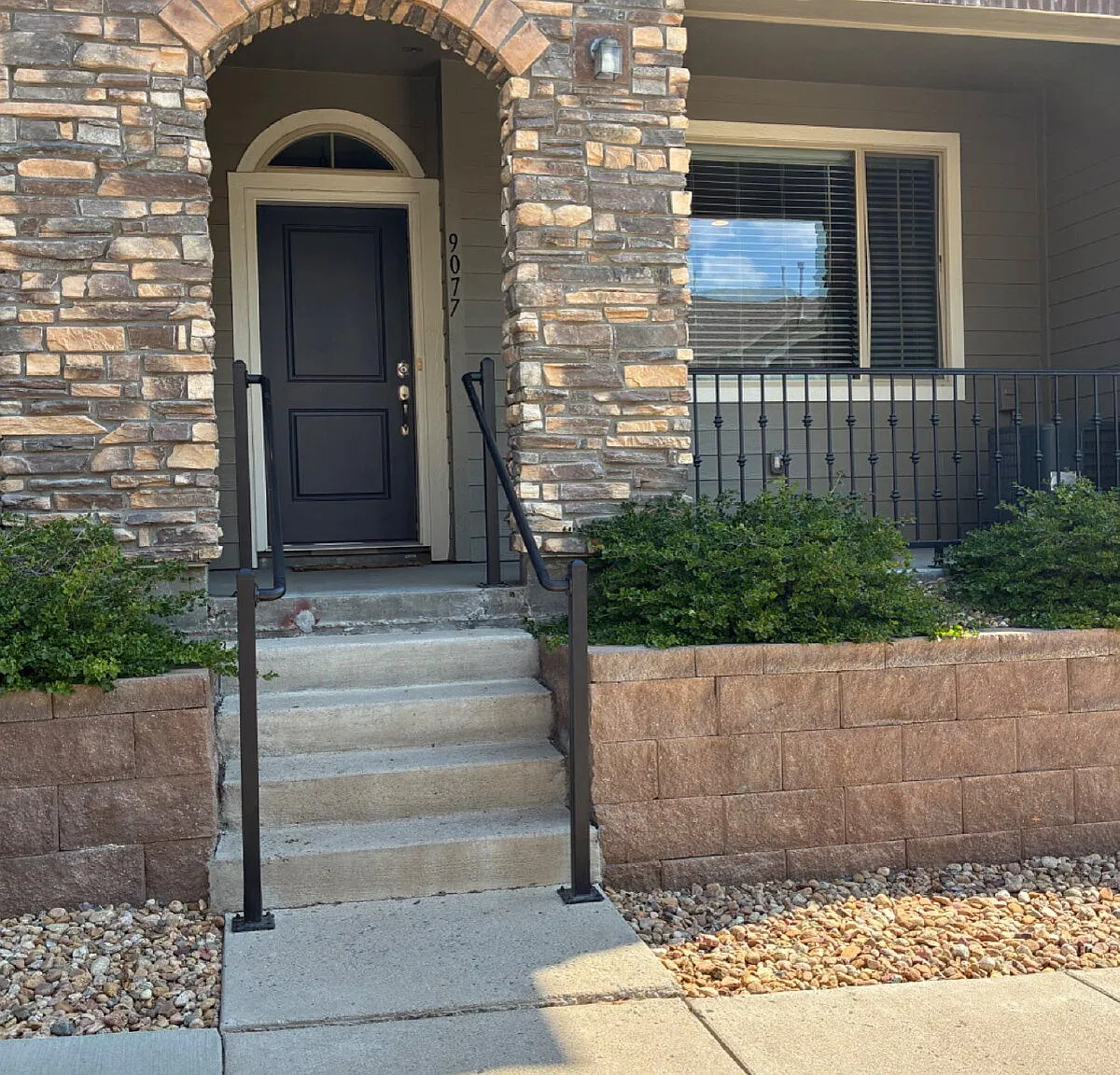 3 bed, 3.0 bath, 1552 sqft, $3,115 — Photo 1