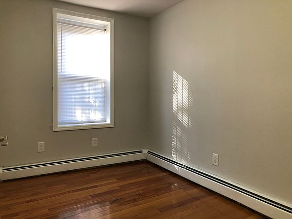 3rd image of 205 Monticello Ave APT 3Q