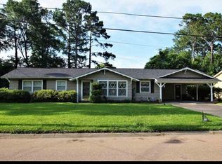 1622 Wilhurst St, Jackson, MS 39211