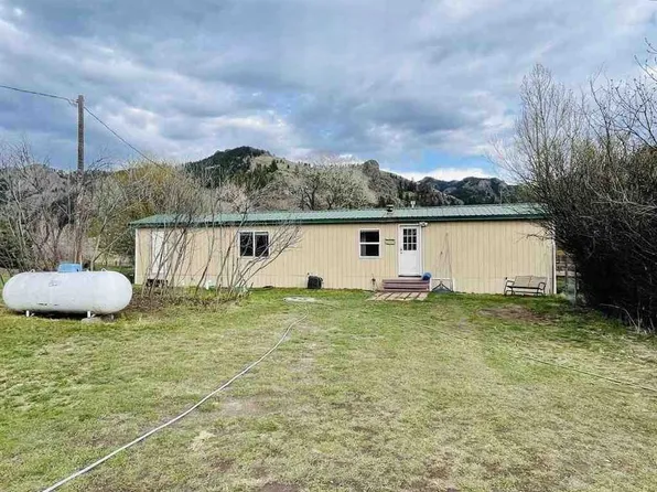 256 Cooper Dr, Cascade, MT 59421