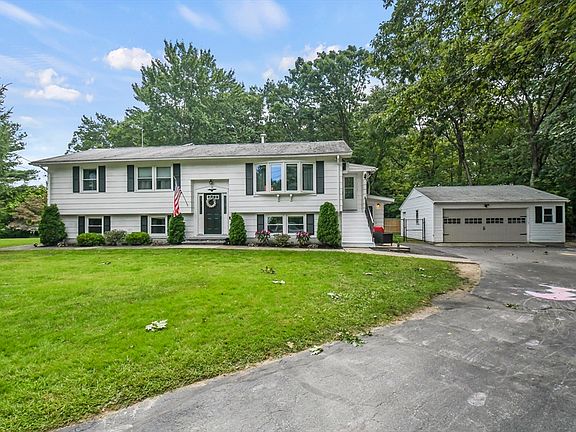 2nd image of 12 Avon Dr