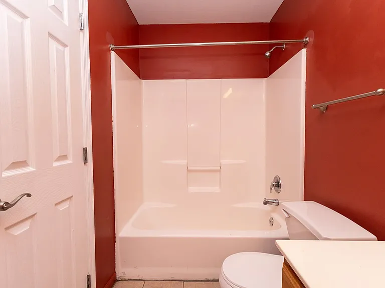 4705 Montview Dr — Photo 16